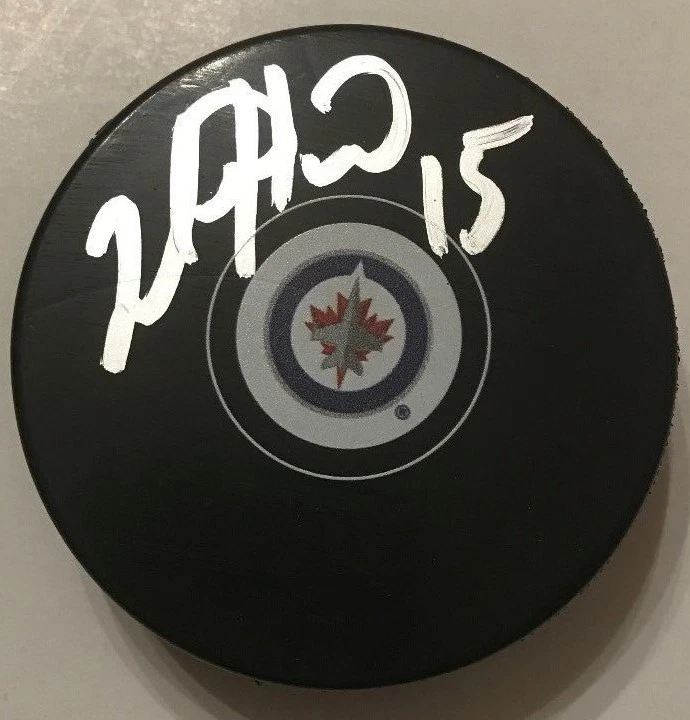 MATT HENDRICKS SIGNED WINNIPEG JETS PUCK W/CASE COA
