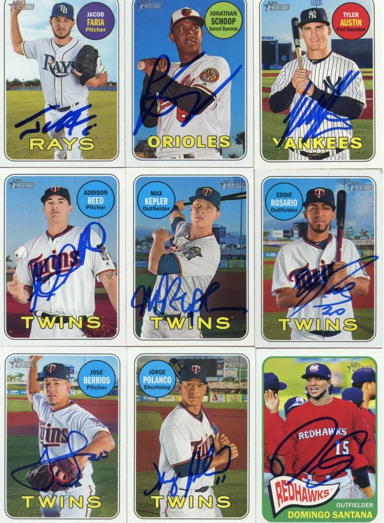 TYLER AUSTIN SIGNED 2018 TOPPS HERITAGE CARD AUTO