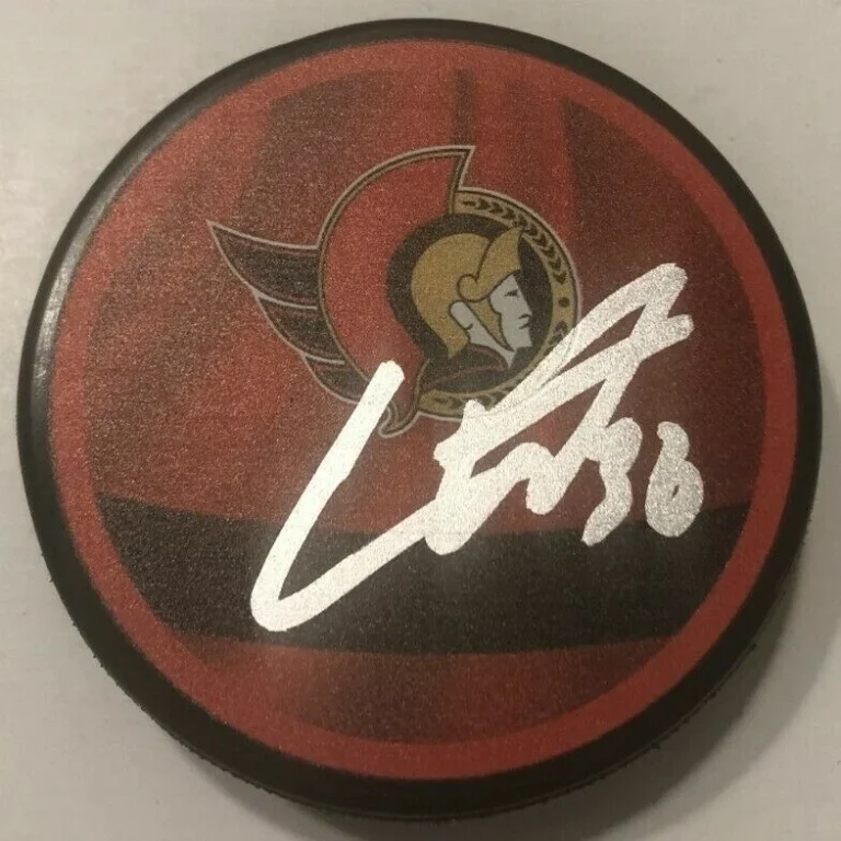 COLIN WHITE SIGNED OTTAWA SENATORS HOCKEY PUCK W/ CASE COA