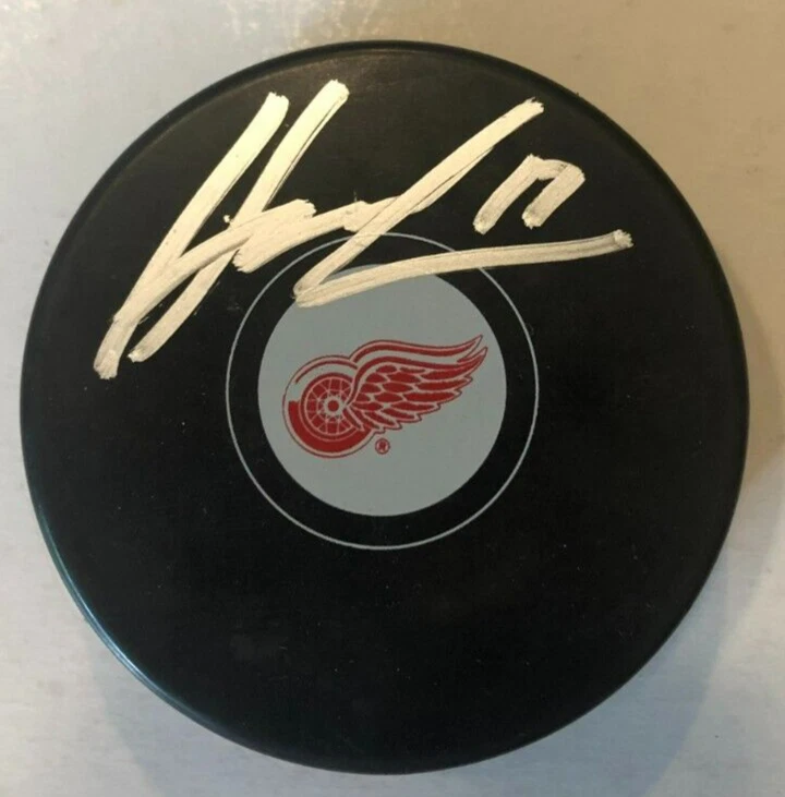 FILIP HRONEK SIGNED AUTOGRAPHED DETROIT RED WINGS HOCKEY PUCK W/ CASE COA