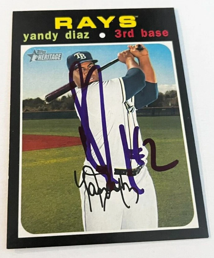 YANDY DIAZ SIGNED 2020 TOPPS HERITAGE BASEBALL CARD AUTO