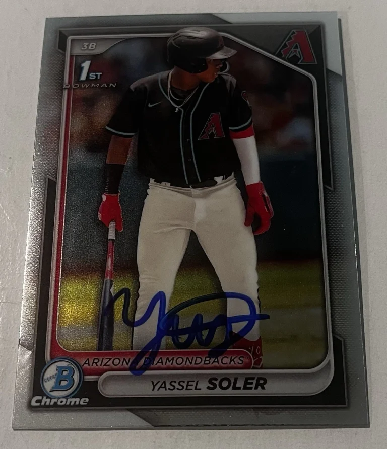 YASSEL SOLER SIGNED 2024 BOWMAN CHROME PROSPECT BASEBALL CARD AUTO
