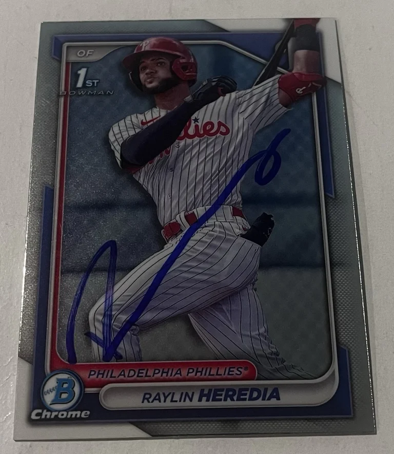 RAYLIN HEREDIA SIGNED 2024 BOWMAN CHROME PROSPECT BASEBALL CARD AUTO