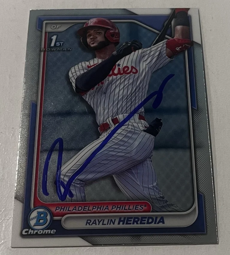 RAYLIN HEREDIA SIGNED 2024 BOWMAN CHROME PROSPECT BASEBALL CARD AUTO
