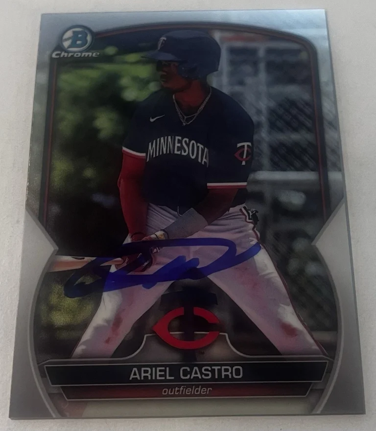 ARIEL CASTRO SIGNED 2023 BOWMAN CHROME DRAFT PROSPECT BASEBALL CARD AUTO