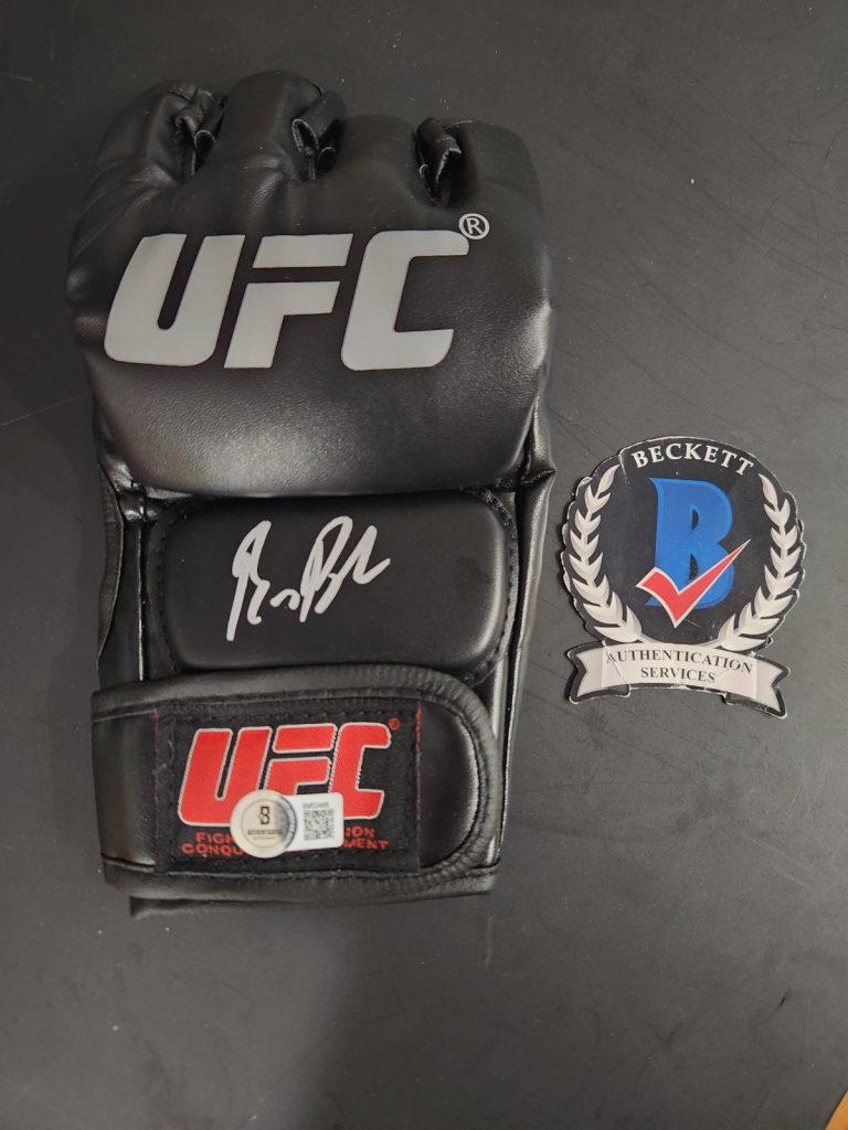 BRUCE BUFFER SIGNED UFC GLOVE AUTOGRAPHED VOICE OF THE OCTAGON BECKETT BAS COA