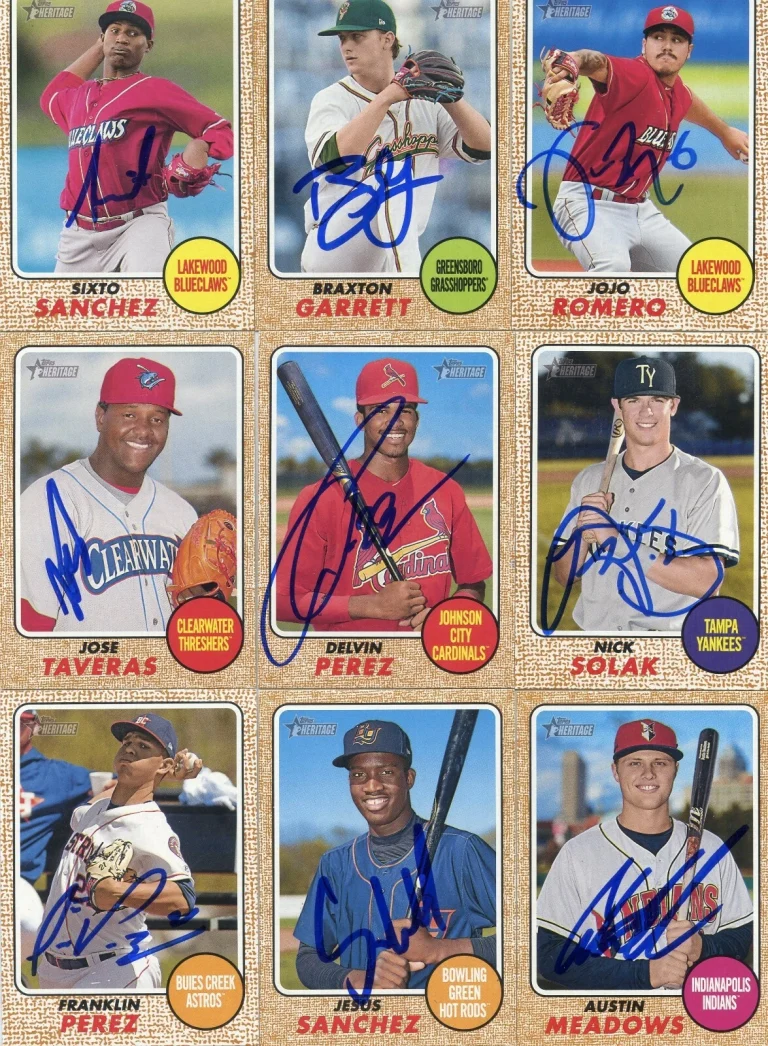 DELVIN PEREZ SIGNED 2017 TOPPS HERITAGE MINORS ROOKIE CARD AUTO