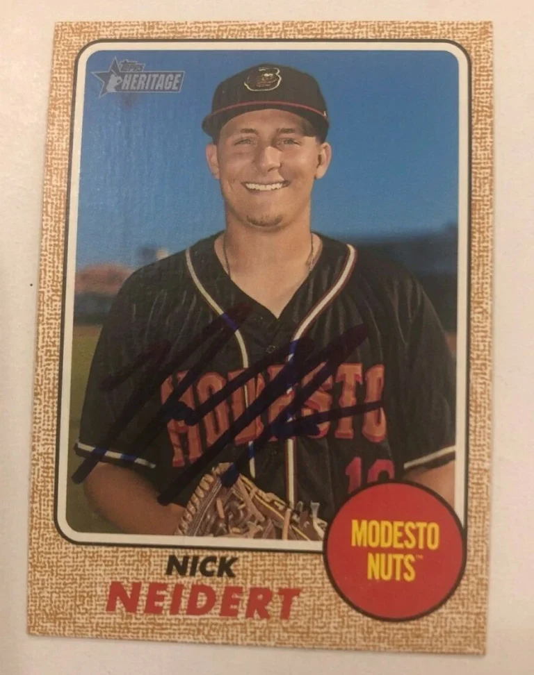 NICK NEIDERT SIGNED 2017 TOPPS HERITAGE MINORS PROSPECT ROOKIE CARD AUTO