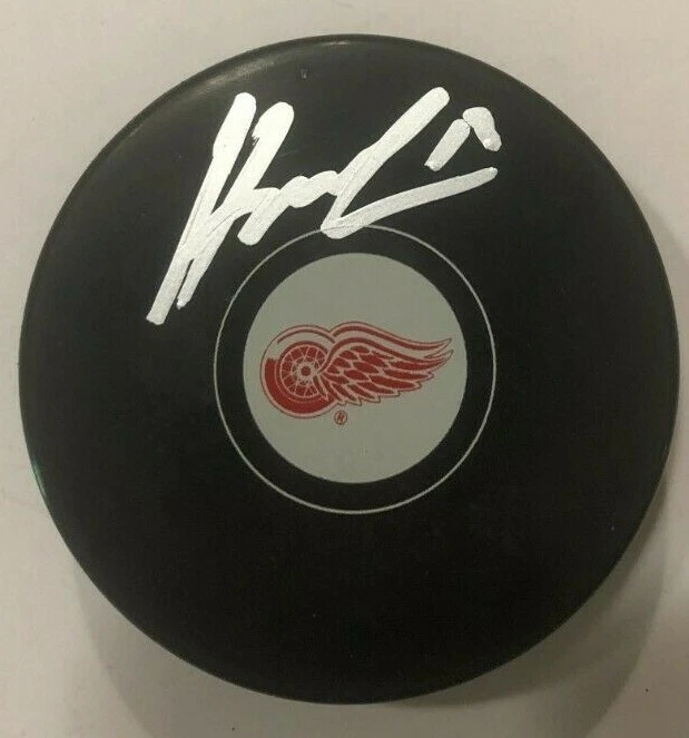 FILIP HRONEK SIGNED DETROIT RED WINGS HOCKEY PUCK W/ CASE COA