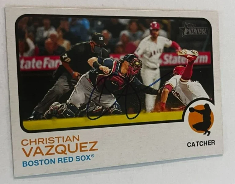 CHRISTIAN VAZQUEZ SIGNED 2022 TOPPS HERITAGE BASEBALL CARD AUTO