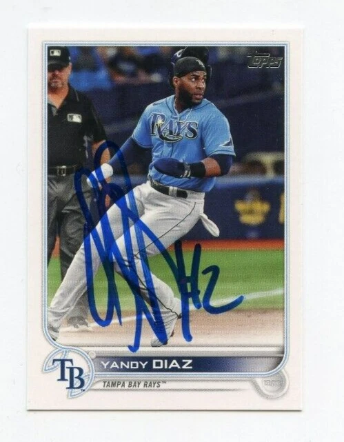 YANDY DIAZ SIGNED 2022 TOPPS BASEBALL CARD AUTO