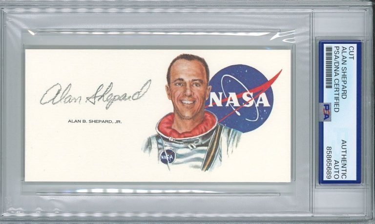 Alan Shepard Signed Cut Signature PSA/DNA Encapsulated Apollo 14 Moonwalker