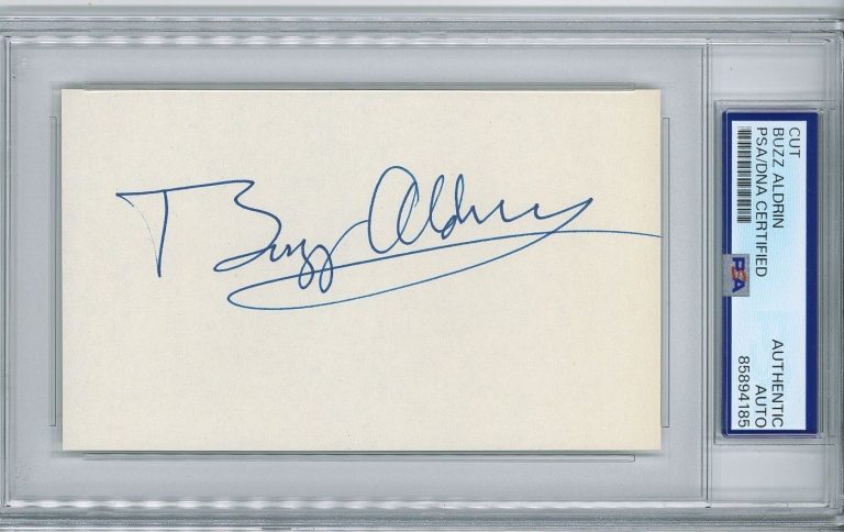 Buzz Aldrin Signed Cut Signature PSA DNA Encapsulated Apollo 11 Astronaut #85