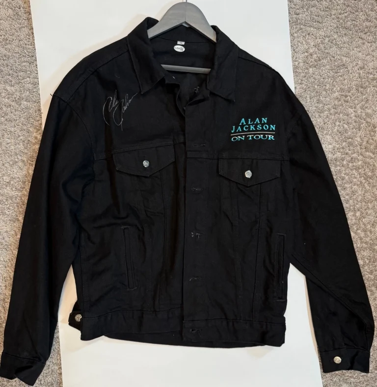 Alan Jackson JSA Signed Autograph On Tour XL Jacket