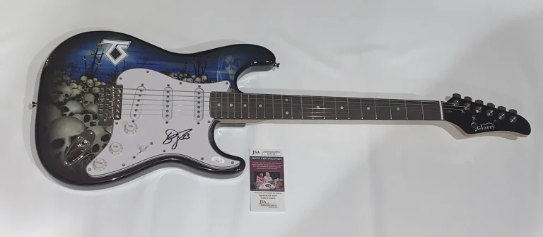 DEE SNIDER SIGNED SKULL ELECTRIC GUITAR TWISTED SISTER PROOF JSA COA