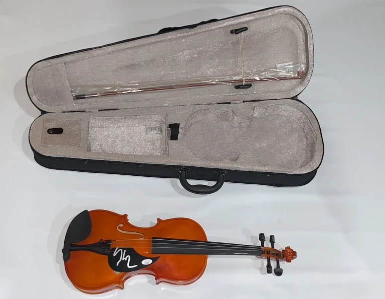 YO YO MA SIGNED NATURAL ACOUSTIC VIOLIN VERY RARE PROOF YO-YO JSA COA