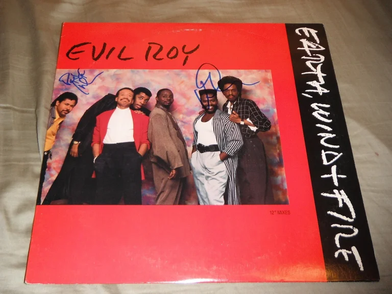 EARTH WIND & FIRE GROUP SIGNED EVIL ROY VINYL ALBUM