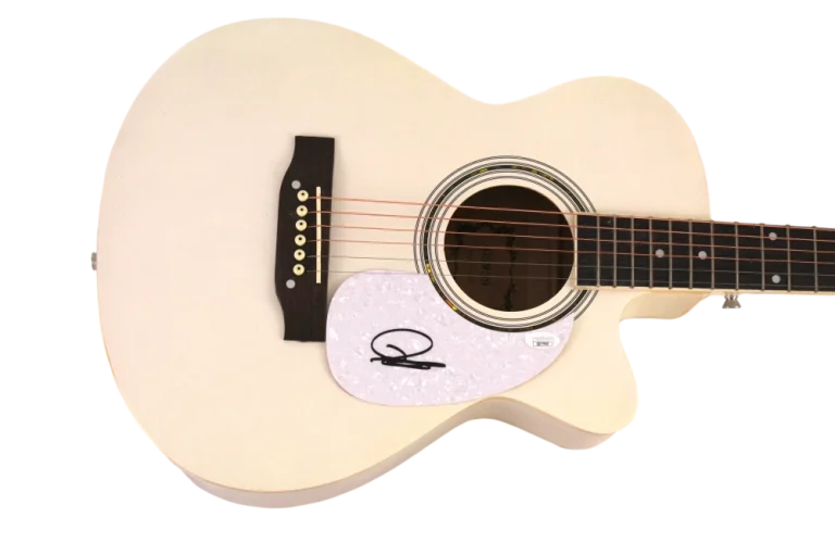 DUSTIN LYNCH SIGNED AUTOGRAPH FULL SIZE ACOUSTIC GUITAR - WHERE IT'S AT W/ JSA