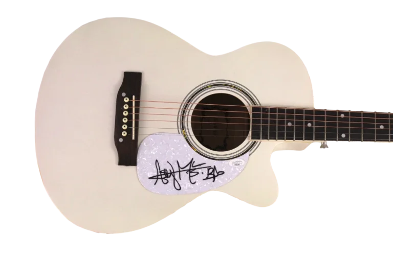 ASHLEY MCBRYDE SIGNED AUTOGRAPH FULL SIZE ACOUSTIC GUITAR GIRL GOING NOWHERE JSA