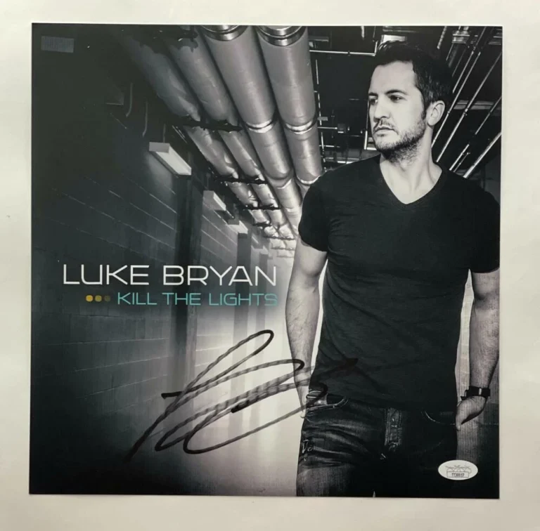 LUKE BRYAN SIGNED AUTOGRAPH 12X12 ALBUM FLAT - KILL THE LIGHTS, COUNTRY W/ JSA