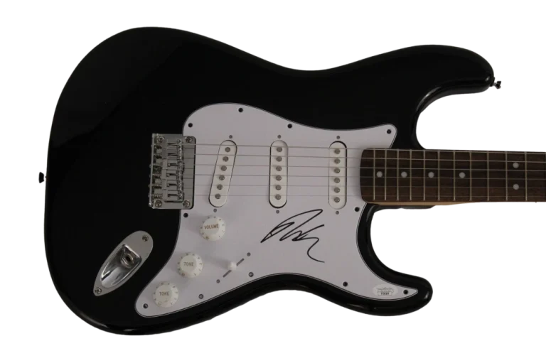 NICK JONAS BROTHERS SIGNED AUTOGRAPH FULL SIZE FENDER ELECTRIC GUITAR RARE! JSA