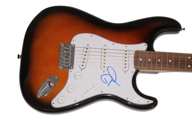 DAVE GROHL SIGNED AUTOGRAPH FULL SIZE FENDER ELECTRIC GUITAR - FOO FIGHTERS JSA