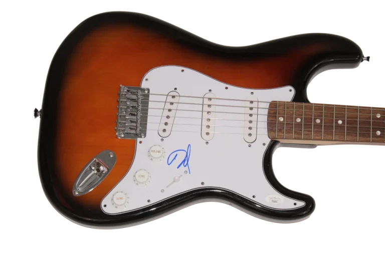 DAVE GROHL SIGNED AUTOGRAPH FENDER ELECTRIC GUITAR NIRVANA FOO FIGHTERS JSA COA