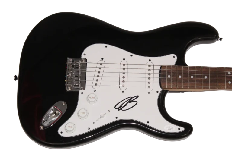JOE BONAMASSA SIGNED AUTOGRAPH FULL SIZE BLACK FENDER ELECTRIC GUITAR W/ JSA