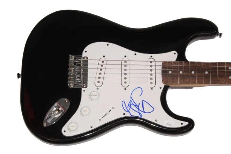 SIA SIGNED AUTOGRAPH FULL SIZE BLACK FENDER ELECTRIC GUITAR - THIS IS ACTING JSA
