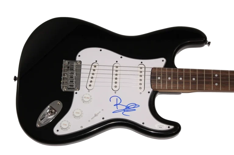 BILLIE EILISH SIGNED AUTOGRAPH FENDER ELECTRIC GUITAR HAPPIER THAN EVER JSA COA