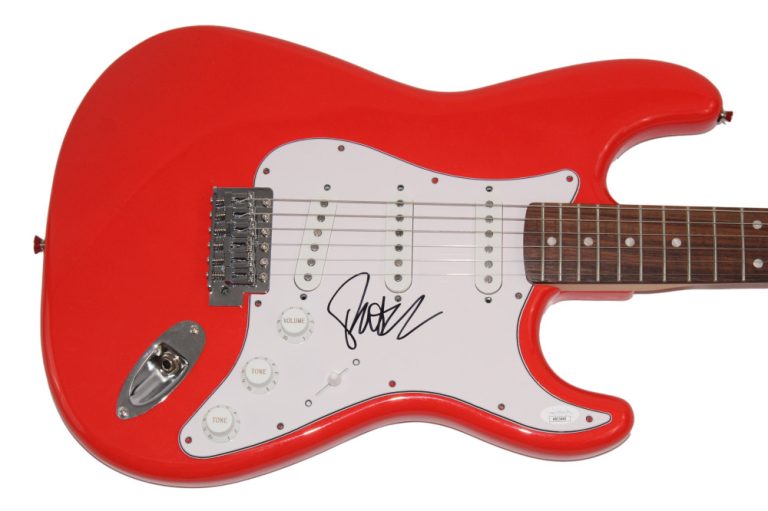 PAT MONAHAN SIGNED AUTOGRAPH FENDER ELECTRIC GUITAR  TRAIN DROPS OF JUPITER JSA