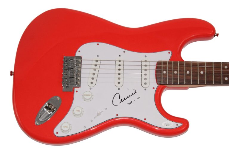 CELINE DION SIGNED AUTOGRAPH FENDER ELECTRIC GUITAR - TITANIC SINGER JSA COA