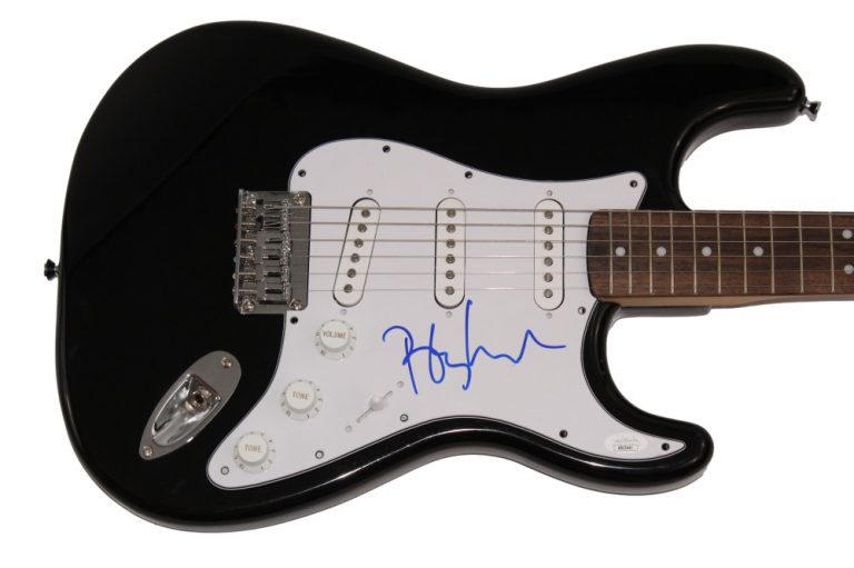 BARRY MANILOW SIGNED AUTOGRAPH BLACK FENDER ELECTRIC GUITAR LEGEND ICON JSA COA