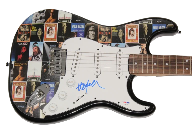 WILLIE NELSON SIGNED AUTOGRAPH CUSTOM 1/1 FENDER ELECTRIC GUITAR - RARE! PSA COA