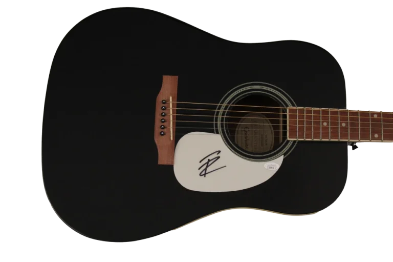 THOMAS RHETT SIGNED AUTOGRAPH FULL SIZE GIBSON ACOUSTIC GUITAR RARE! W/ JSA COA
