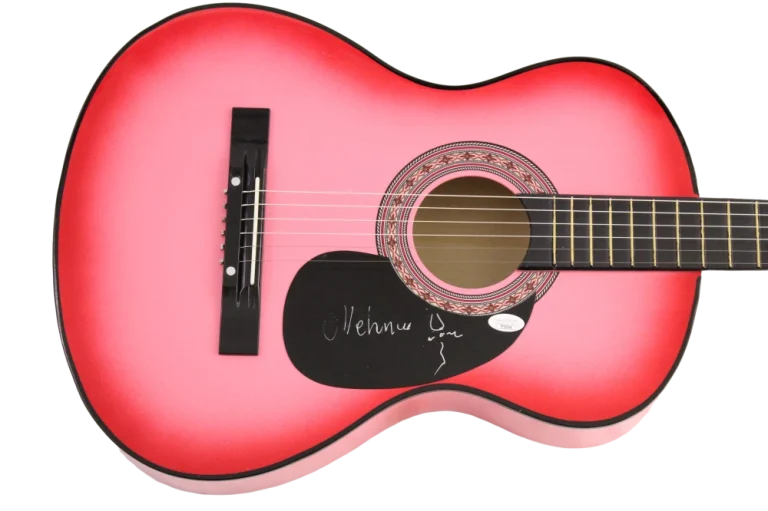 MELANIE SAFKA SIGNED AUTOGRAPH FULL SIZE PINK ACOUSTIC GUITAR WOODSTOCK 1969 JSA