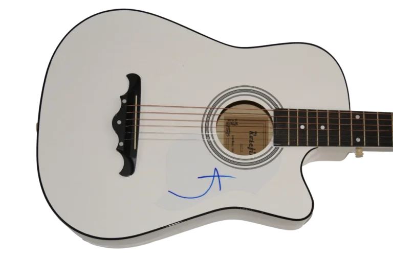 KANYE WEST YE SIGNED AUTOGRAPH FULL SIZE ACOUSTIC GUITAR - THE LIFE OF PABLO JSA