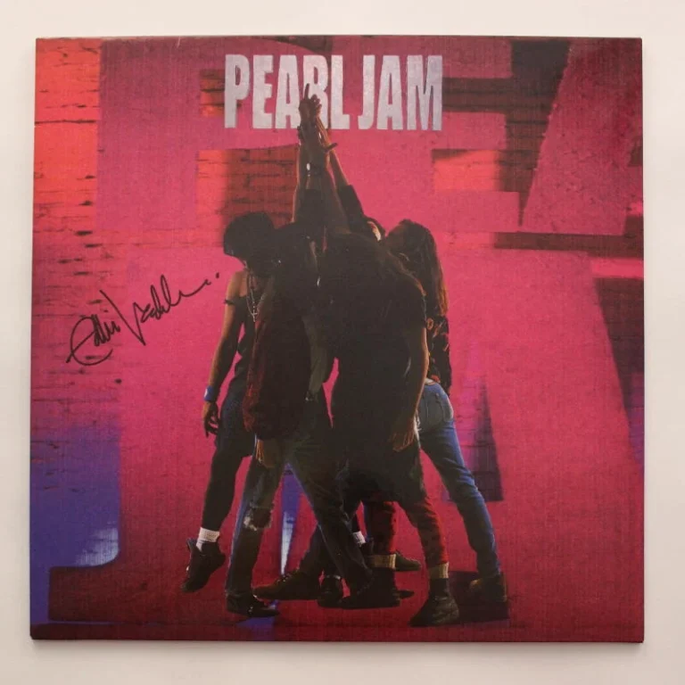 EDDIE VEDDER SIGNED AUTOGRAPH ALBUM VINYL RECORD - PEARL JAM TEN RARE W/ JSA COA