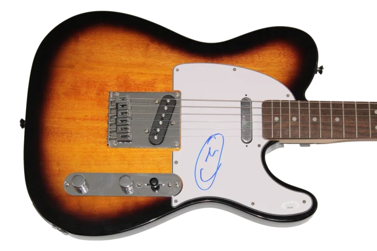 MILEY CYRUS SIGNED AUTOGRAPH FENDER TELECASTER GUITAR - BANGERZ RARE! JSA COA