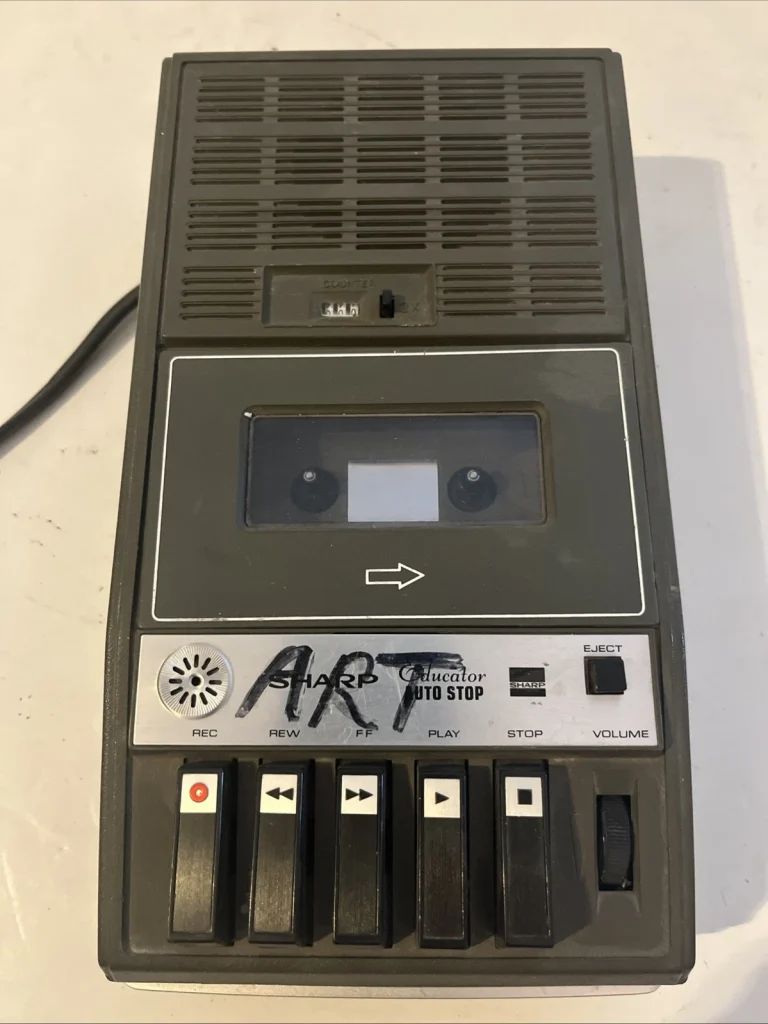 Sharp RD-660AV1 Cassette Tape Recorder Player Portable Vintage Tested READ
