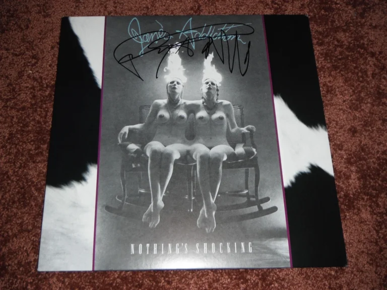 FRONTMAN PERRY FARRELL SIGNED JANES ADDICTION NOTHINGS SCHOCKING VINYL ALBUM