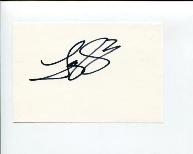 Tammy Lauren Homefront Wishmaster The Young and the Restless Signed Autograph