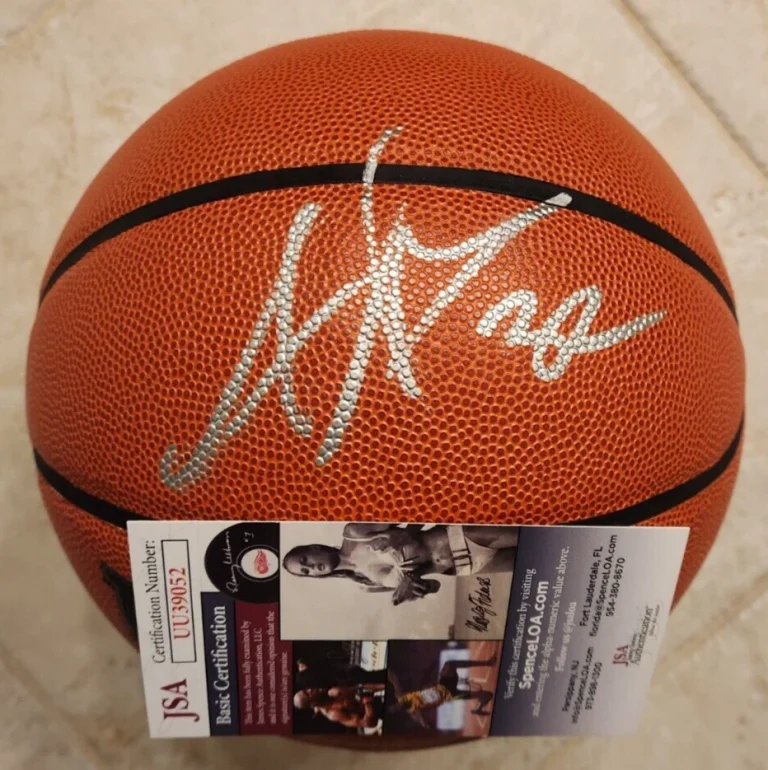 Amar'e Stoudemire Signed NBA Basketball JSA COA #UU39052 Phoenix Suns NY Knicks
