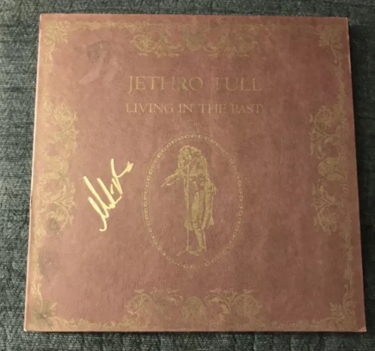 Martin Barre SIGNED Jethro Tull Vinyl Record ALBUM COVER Living In The Past