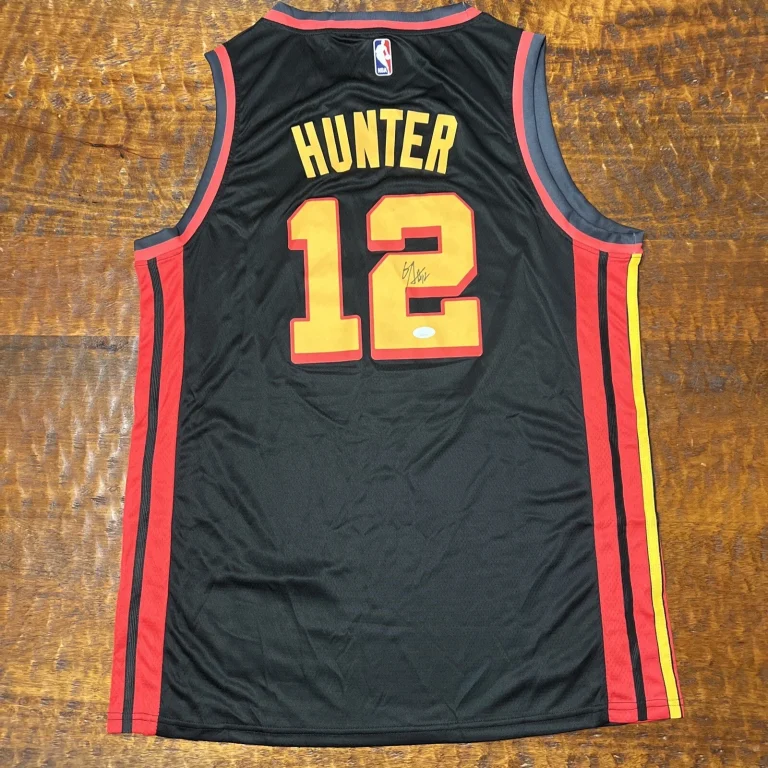 De'Andre Hunter Signed Atlanta Hawks Jersey JSA Coa Autographed