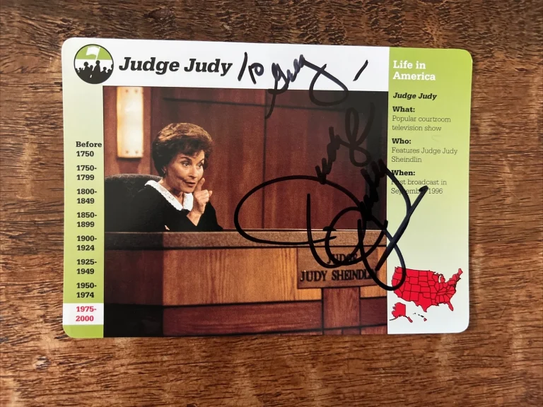Judge Judy Sheindlin Signed Grolier Life In America Card PSA DNA Autographed