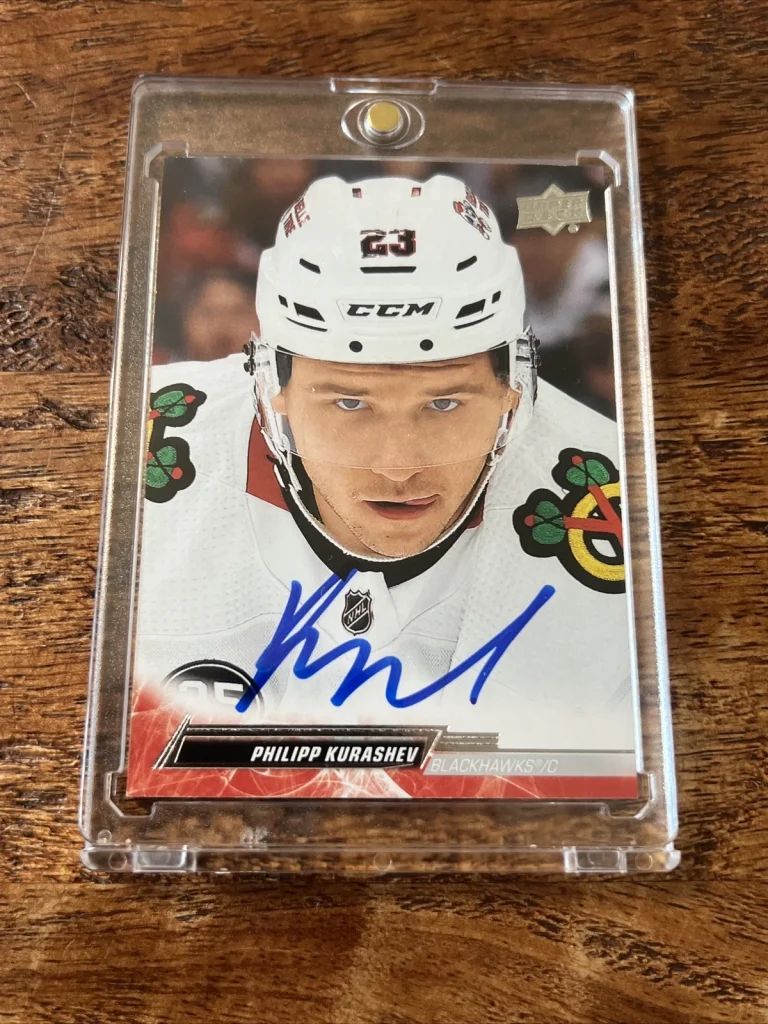 Philipp Kurashev IP Signed Upper Deck Card Psa Dna Blackhawks Autographed