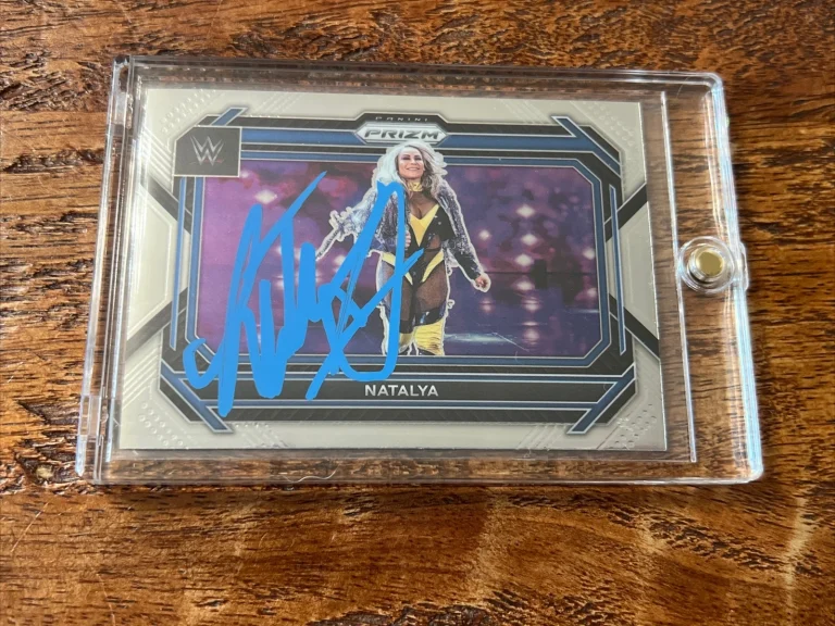 Natalya Neidhart IP Signed Prizm Card Psa Dna Autographed WWE