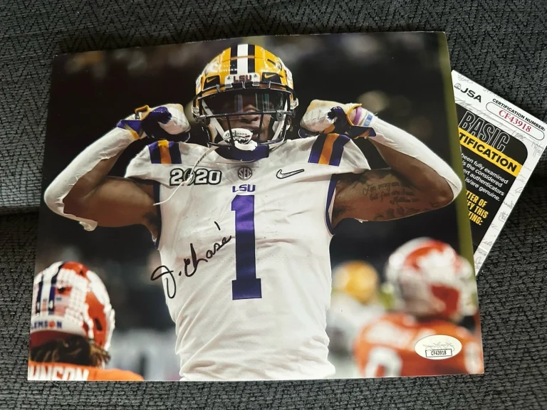 Jamarr Chase Signed 8 X 10 Photo Autographed JSA Authenticated COA Ja’Marr
