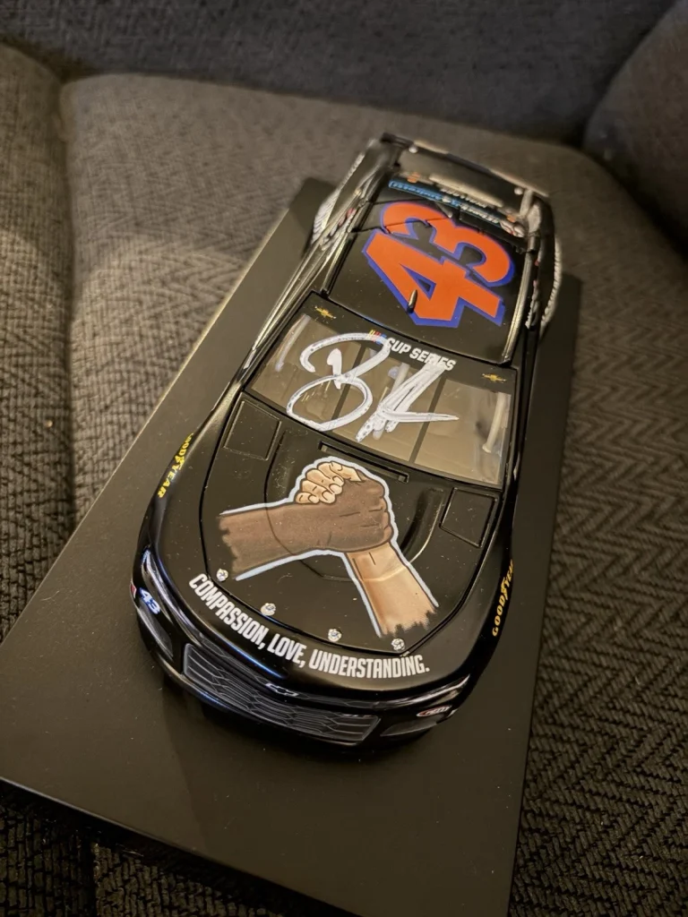 Bubba Wallace Signed ‘20 1/24 Scale Diecast Car Nascar JSA Authenticated COA BLM